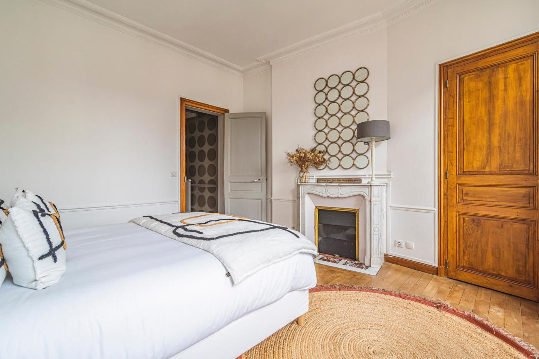 L'Elegance Vue Parc Apartment Reims Bagian luar foto