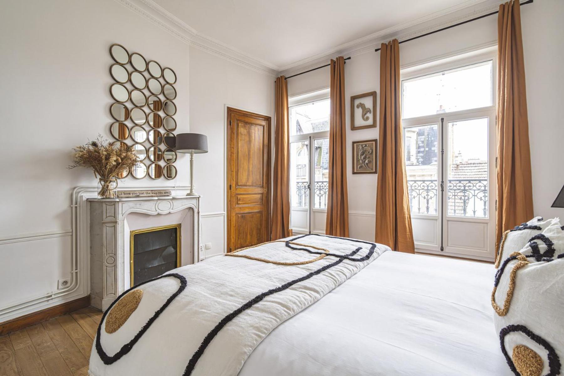 L'Elegance Vue Parc Apartment Reims Bagian luar foto