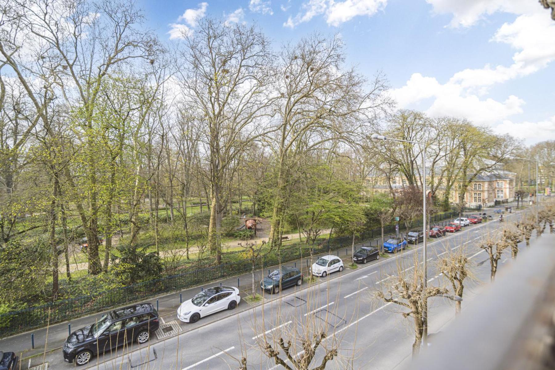 L'Elegance Vue Parc Apartment Reims Bagian luar foto